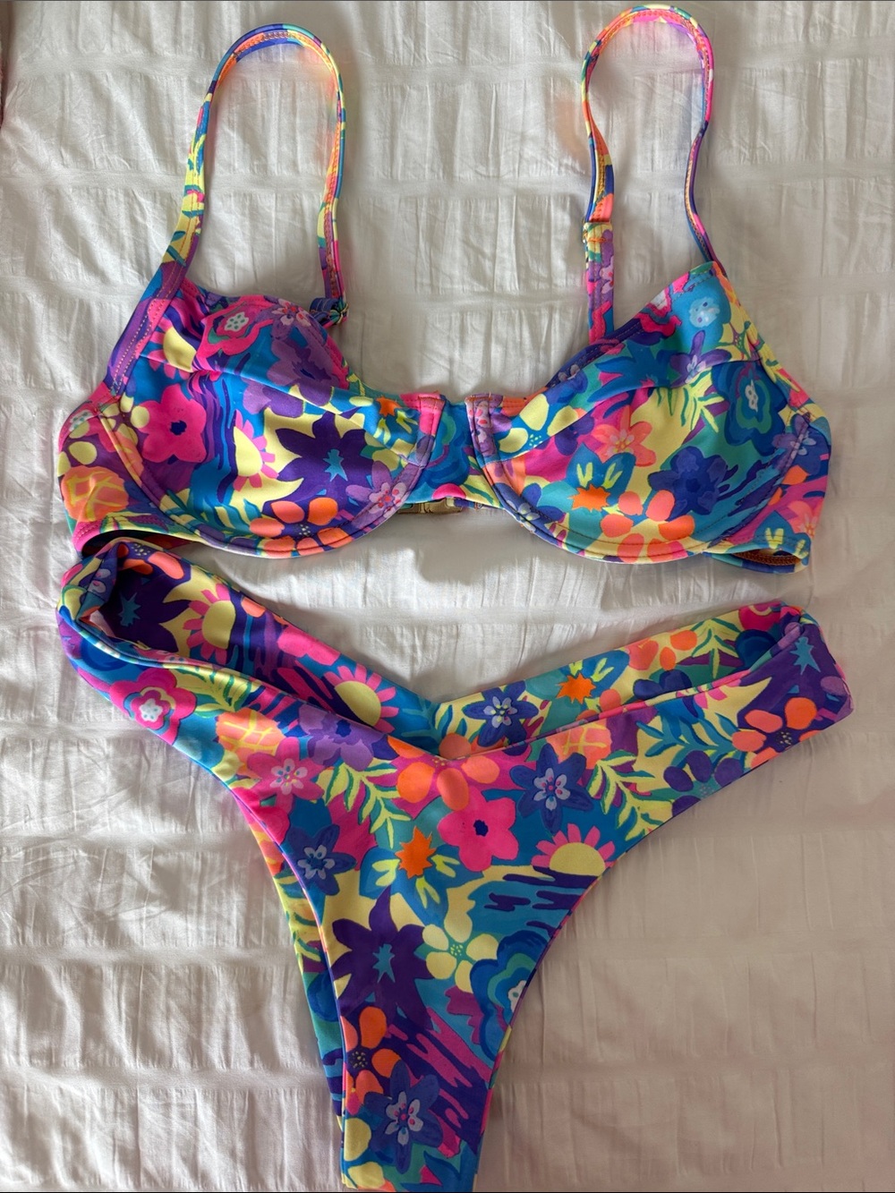 Kulani kinis Floral Two-Piece Swim Set in Multicolor